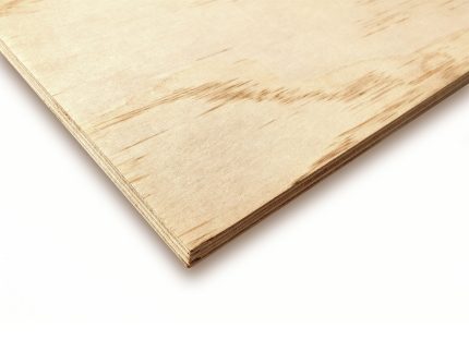 pine-kinas-kontra-plake